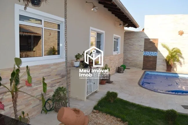 Imagem Rua 4 B Vicente Pires Casa 4 Quartos 2 Suítes 6 Vagas Lote 800 m² Piscina