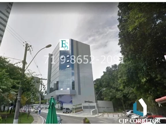 Sala comercial para vander ou alugar na Pituba.