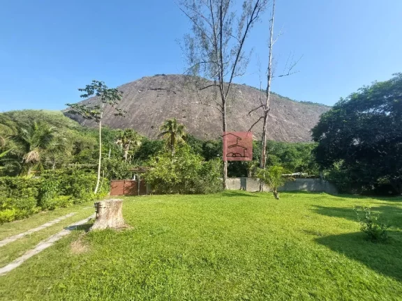 Imagem Casa para Venda em Maricá/RJ - 4 Dorm. 280 m2 Área Útil