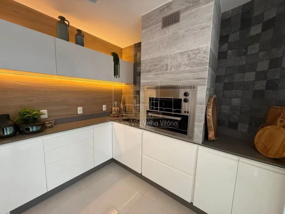 Imagem Apartamento 4 quartos, duas suítes montado de porteira fechada à venda na Praia