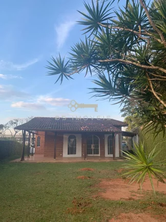 Imagem Casa COMERCIAL no miolo da Granja Viana