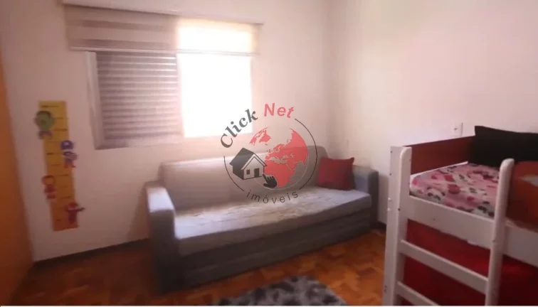 Imagem Casa Assobradada 3 dormitórios e 6 vagas á Venda no bairro Rudge Ramos, São Bernardo do Campo
