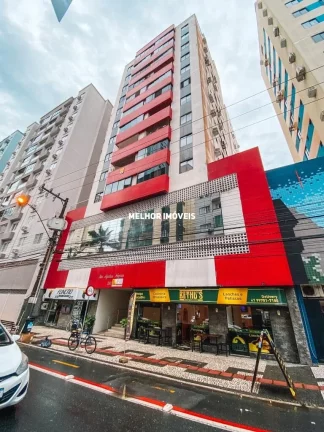 Imagem Apartamento na Quadra do Mar á venda com 3 dormitórios e sacada com Churrasqueira em Balneário Camboriú