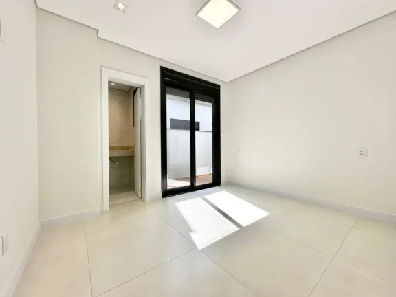Imagem Casa em Condominio 4 Dormitórios - Bairro xangri-la
