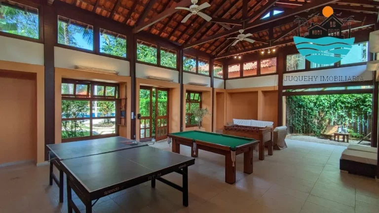 Imagem Casas a venda em Juquehy com. 4 suítes, 3 vagas, serviço de praia, piscina coletiva, sauna, jogos - 240m² de área construída | Juquehy Imobiliária.