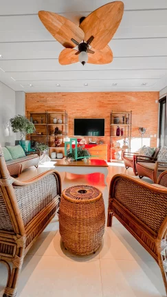 Imagem Magnifica casa com projeto arquitetônico diferenciado e exclusivo em um lote de esquina com 1.050 metros em um dos condominios mais valorizados e proc