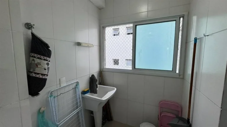 Imagem APARTAMENTO COM 50 m² - FORTE - PRAIA GRANDE SP