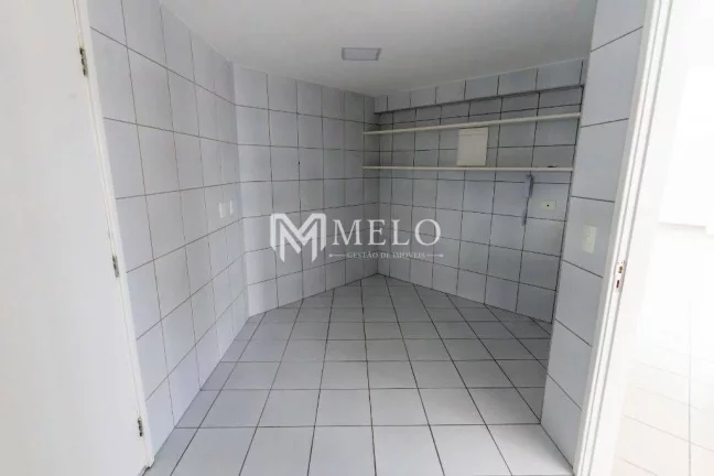 Imagem APTO. 230m2 com 4 suítes sendo 01 suíte master com closet, sala ampla para 04 ambientes com uma visão de 180° da Av. Boa Viagem I ANDAR ALTO