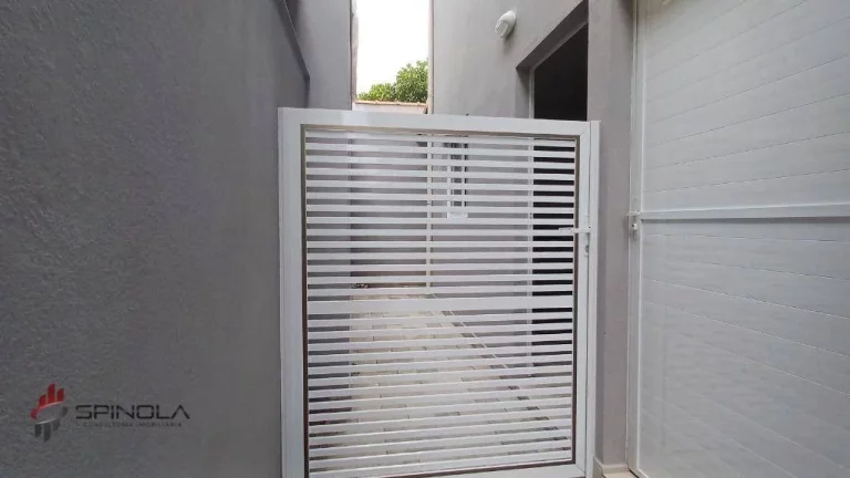 Imagem Casa com 2 dormitórios à venda, 70 m² por R$ 450.000,00 - tude basto - Praia Grande/SP