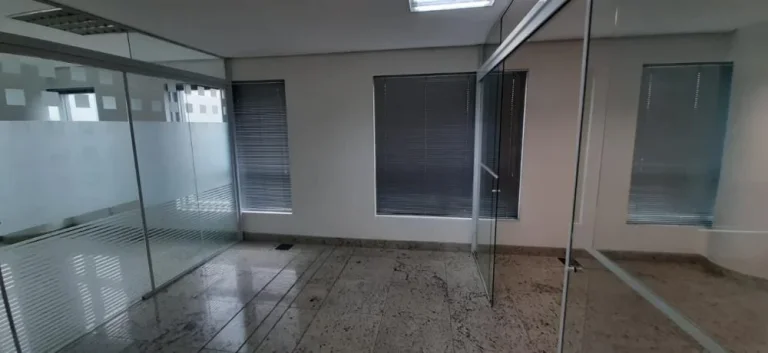Imagem Sala Comercial em Alphaville 100m²
