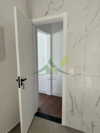 Imagem Viva o Luxo à Beira da Represa em Joanópolis com essa Casa à Venda