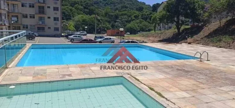 Imagem Apartamento com 2 dormitórios à venda, 64 m² por R$ 150.000,00 - Rio do Ouro - Niterói/RJ