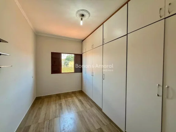 Imagem Casa disponível para locação no Jardim Santa Genebra II, com 180 m² em Campinas.
Imóvel de fren...
