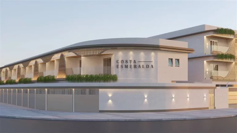 Imagem CASA COM 54.78 m² - TUDE BASTOS - PRAIA GRANDE SP