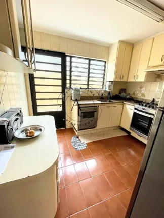 Imagem Casa para alugar em Campinas, Parque Taquaral, com 3 quartos, 152m2