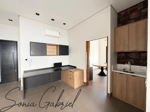 Sala Comercial de 38,17m² na Vila Santo Antônio, Valinhos-SP: Locação Impecável!
