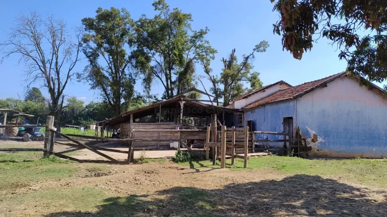 Imagem Sítio à venda no bairro Chácaras Piagui - Guaratinguetá/SP
