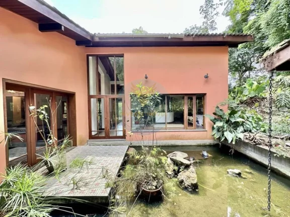 Imagem Casa em Condomínio a Venda no bairro Granja Viana - Carapicuíba, SP