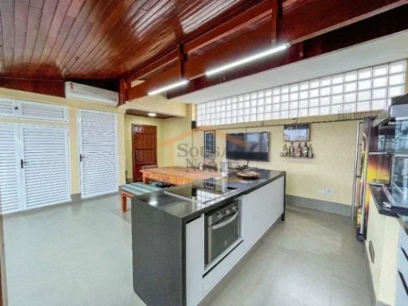 Imagem Cobertura Duplex, 3 dormitórios, sendo 3 suítes, sala 3 ambientes, sacada, cozinha planejada, banh...