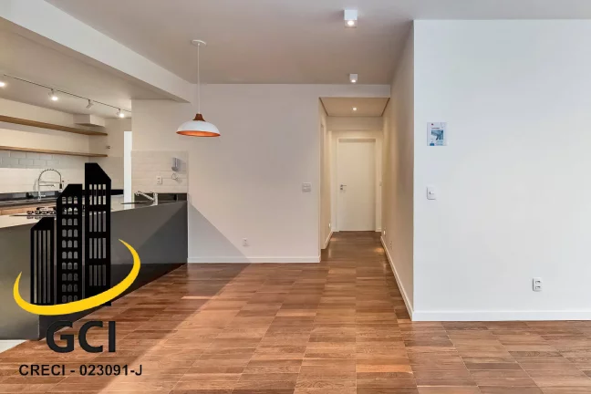 Imagem apartamento reformado no Itaim Bibi para venda