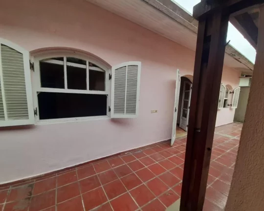Imagem Casa Térrea 3 dormitórios - 3 Vagas - Parque Continental