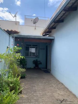 Imagem CASA À VENDA NO BAIRRO SATÉLITE!