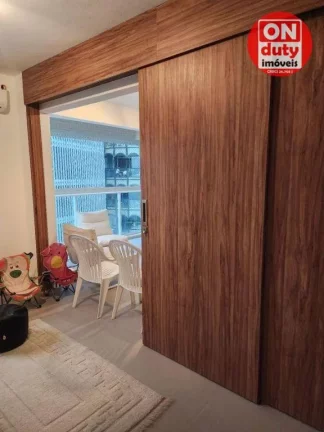 Imagem Apartamento com 3 dormitórios à venda, 100 m² por R$ 930.000,00 - Vila Luis Antônio - Guarujá/SP