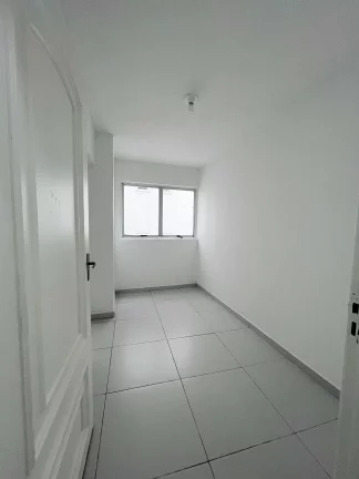 Imagem Cobertura comercial com 555m2 no Centro de Balneário Camboriú