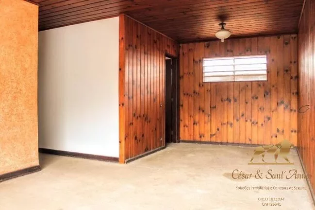 Imagem CASA Á VENDA EM ÓTIMA LOCALIZAÇÃO EM CAMPOS DO JORDÃO-SP