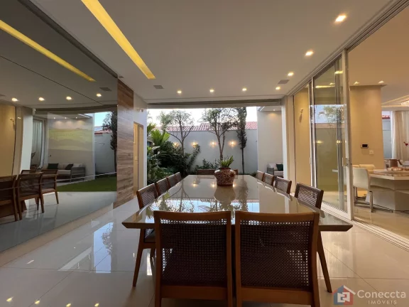 Imagem Casa de Luxo à Venda no Copacabana – 4 Suítes, Cinema e Área Gourmet