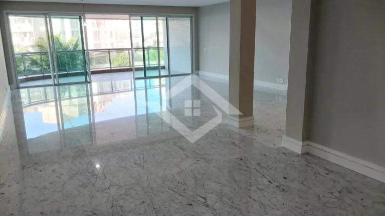 Imagem Apartamento de 4 Quartos para Venda na Barra da Tijuca com 288 m²