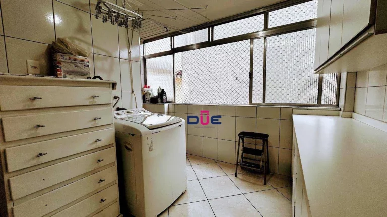 Imagem Apartamento com 3 dormitórios à venda, 132 m² por R$ 580.000,00 - Campo Grande - Santos/SP