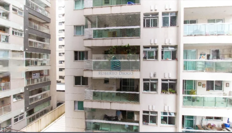 Imagem Excelente oportunidade! Apartamento à venda em Niterói-RJ, Icaraí: 3 quartos, 1 suíte, 1 sala, 2 banheiros, 1 vaga, 64m².