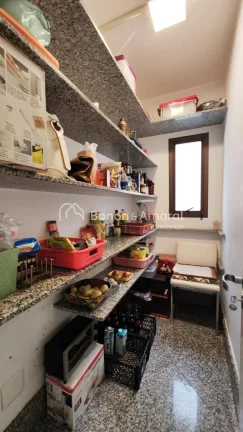 Imagem Sofisticação e exclusividade em um dos endereços mais nobres de Campinas. Este amplo apartamento,...