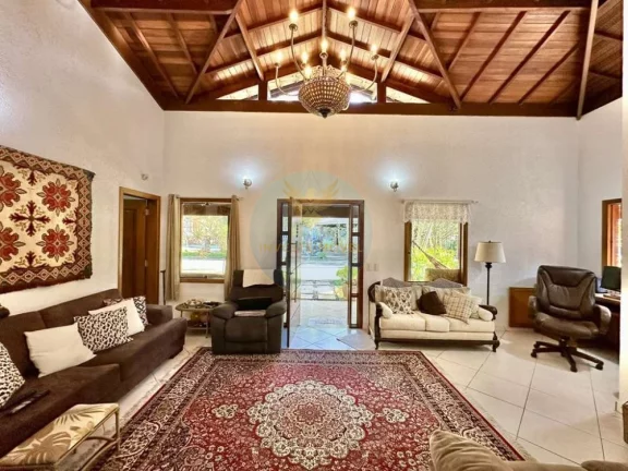 Imagem Casa em Condomínio a Venda no bairro Granja Viana - Carapicuíba, SP
