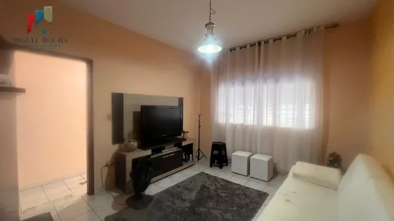 Imagem Casa a venda com ótima localização em Tatuí SP