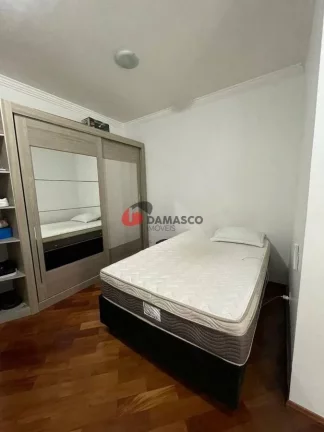 Imagem Sobrado à venda 3 Quartos, 3 Suites, 10 Vagas, 399M², Olímpico, São Caetano do Sul - SP