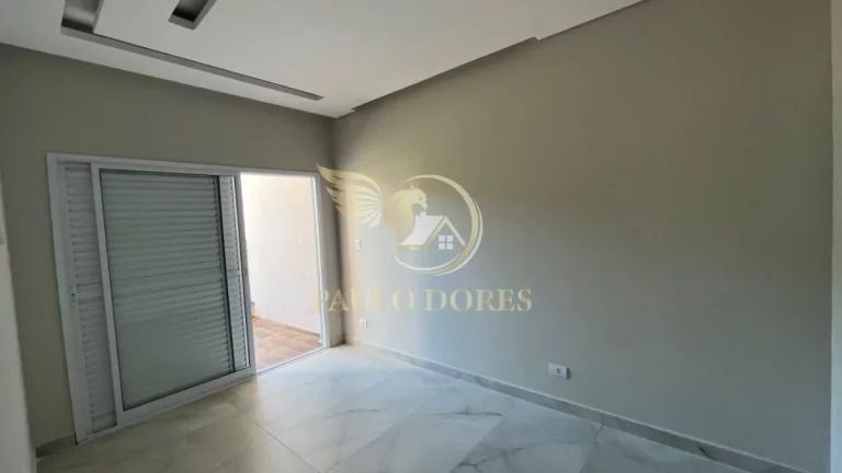 Imagem COBERTURA NA PRAIA DA TONINHAS COM VISTA PANORÂMICA DO MAR
