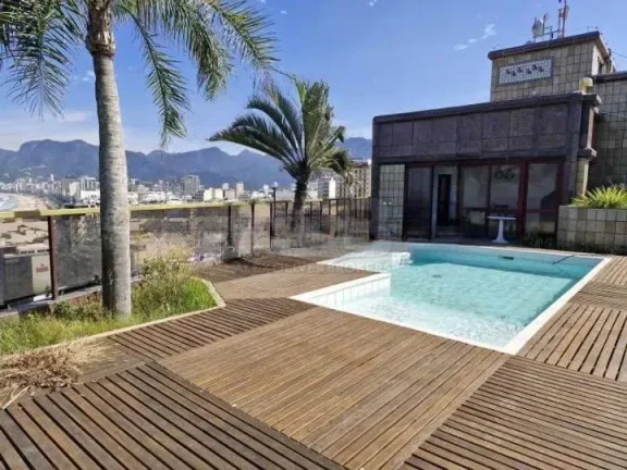 Imagem Cobertura à venda em Ipanema, 573m2, 4quartos, 4vgs, na Francisco Otaviano.