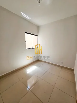 Imagem Casa com 3 quartos no Jardim Ipanema, em terreno com 100m² com 70m² de área construída possui:- ...