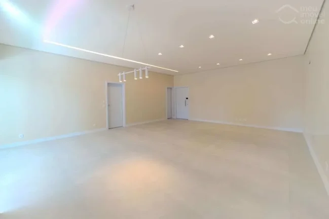 Imagem Apartamento com 223m2, 3 suítes e 3 vagas à venda no Tamboré - Alphaville, Santana de Parnaíba