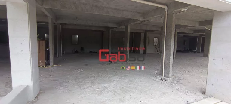 Imagem Loja para alugar, 305 m² por R$ 28.210,01/mês - Village de Búzios - Armação dos Búzios/RJ