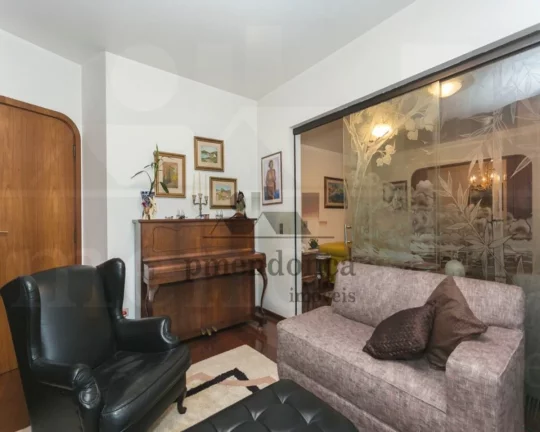 Imagem Apartamento amplo, rico em armários, com living para 2 ambientes com terraço, lavabo, 3 suítes, b...