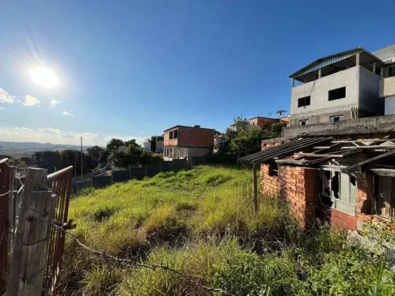 Imagem Lote com Ótima Localização no Santo Antônio – Ideal para Projetos em Desnível!