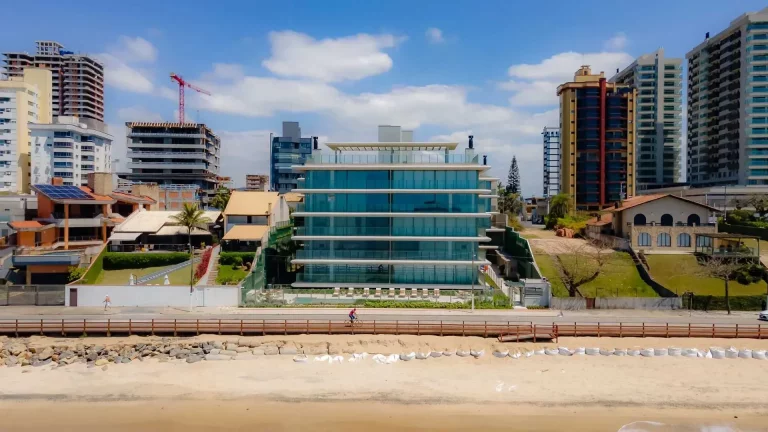 Imagem Apartamento com varanda gourmet e vista para o mar! 4 suítes em Balneário Piçarras