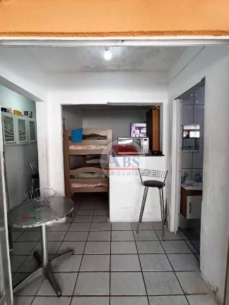 Imagem Casa Geminada com 2 dormitórios à venda, 108 m² por R$ 300.000 - Vila Ponte Nova - Cubatão/SP