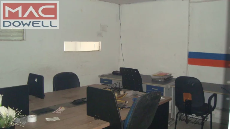 Imagem Loja comercial de 76 m² em São Lourenço, Niterói/RJ