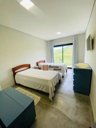 Imagem Casa com 8 dormitórios à venda, 400 m² por R$ 1.590.000,00 - Paraíso de Igaratá - Igaratá/SP