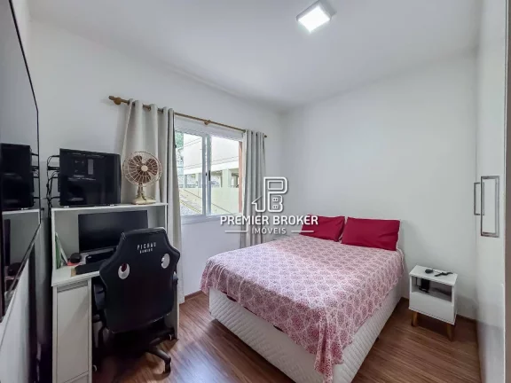 Imagem Apartamento à venda, 47 m² por R$ 290.000,00 - Várzea - Teresópolis/RJ