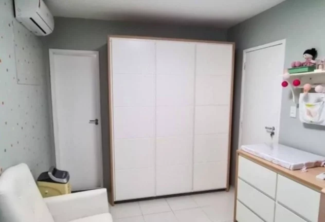 Imagem Casa no Condomínio Carlos Siqueira de Melo - 4 Quartos, Área de Lazer e 2 Vagas de Garagem